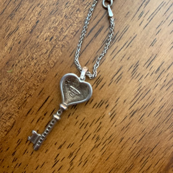 Heart key necklaces for valentines - Picture 2 of 7